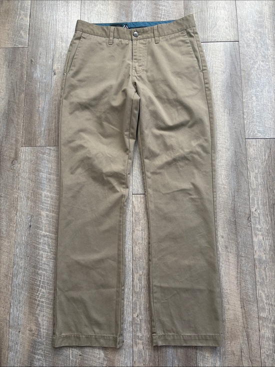 Volcom Other - Volcom Corpo Class Pants